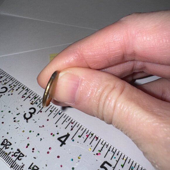 **Host Pick** 1.33mm Gold Filled Plain Band Ring, Size 2 ** Host Pick** - Picture 5 of 12